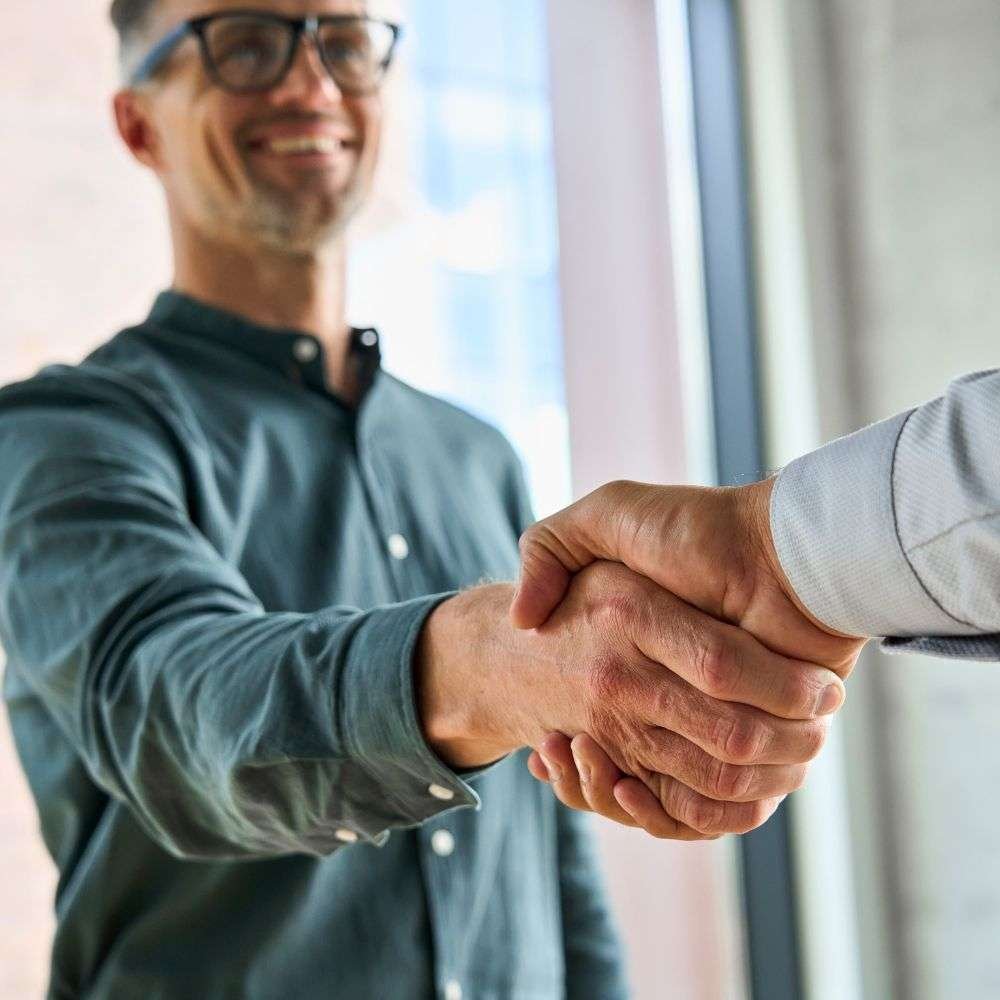 Professional insolvency support and debt recovery consultation